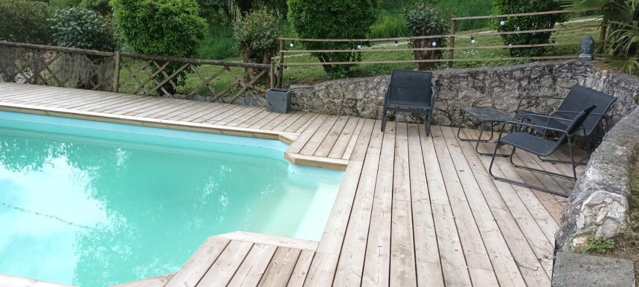 Les Gites Du Hameau Avec Piscine Castelnau-sur-Gupie Zewnętrze zdjęcie